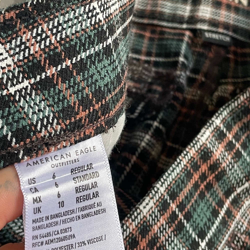 American Eagle Outfitters Plaid Green Straight Leg Pant Trousers Academia Cute - Picture 10 of 12